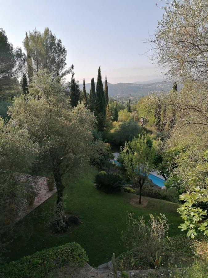 La Perasceda Bed & Breakfast Spéracèdes Dış mekan fotoğraf